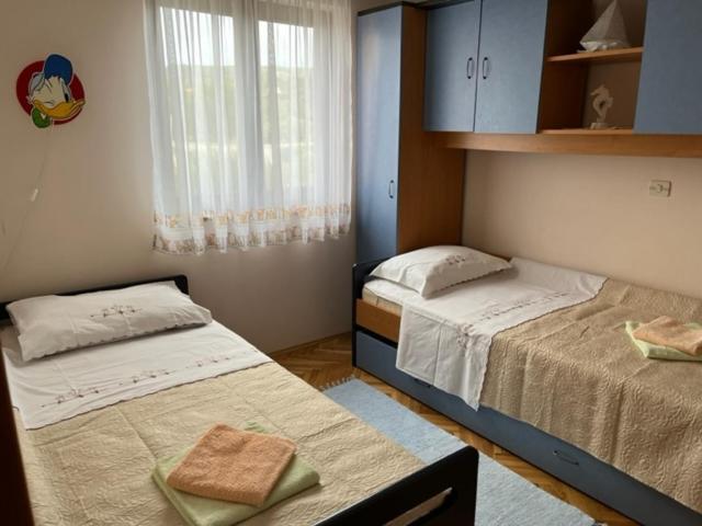 Mira Apartment Barbat na Rabu Exterior photo
